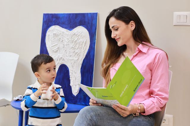 Sala d’attesa della clinica A1 Dental a Tirana